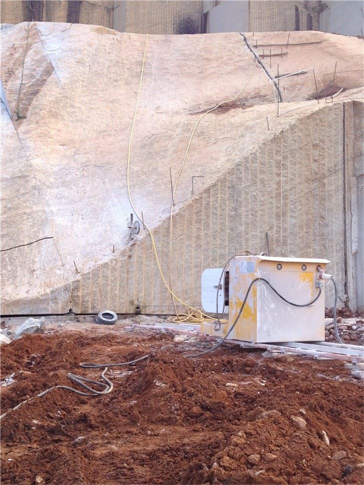 Diamond Wire Machine For Quarrying